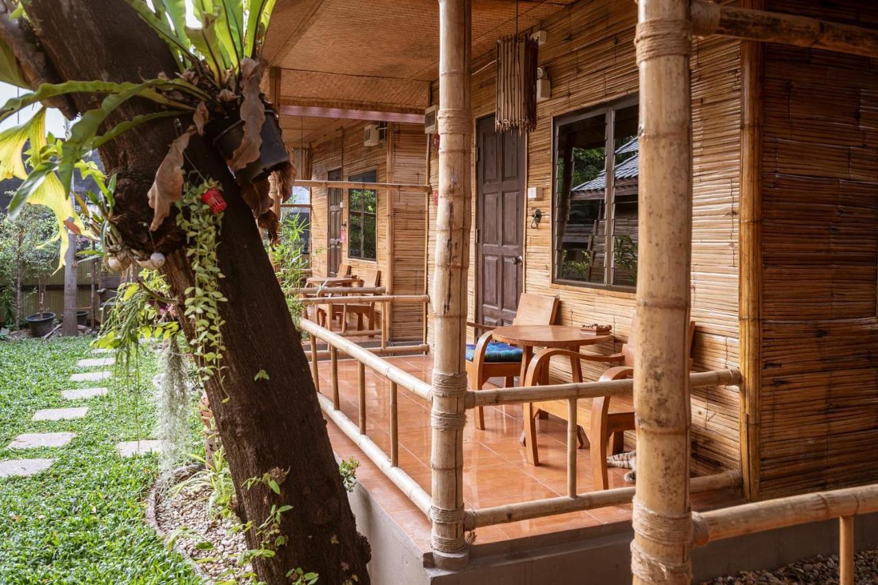 Boutique Hotel & Restaurant, Jaidee Bamboo Huts Chiang Mai Eksteriør billede